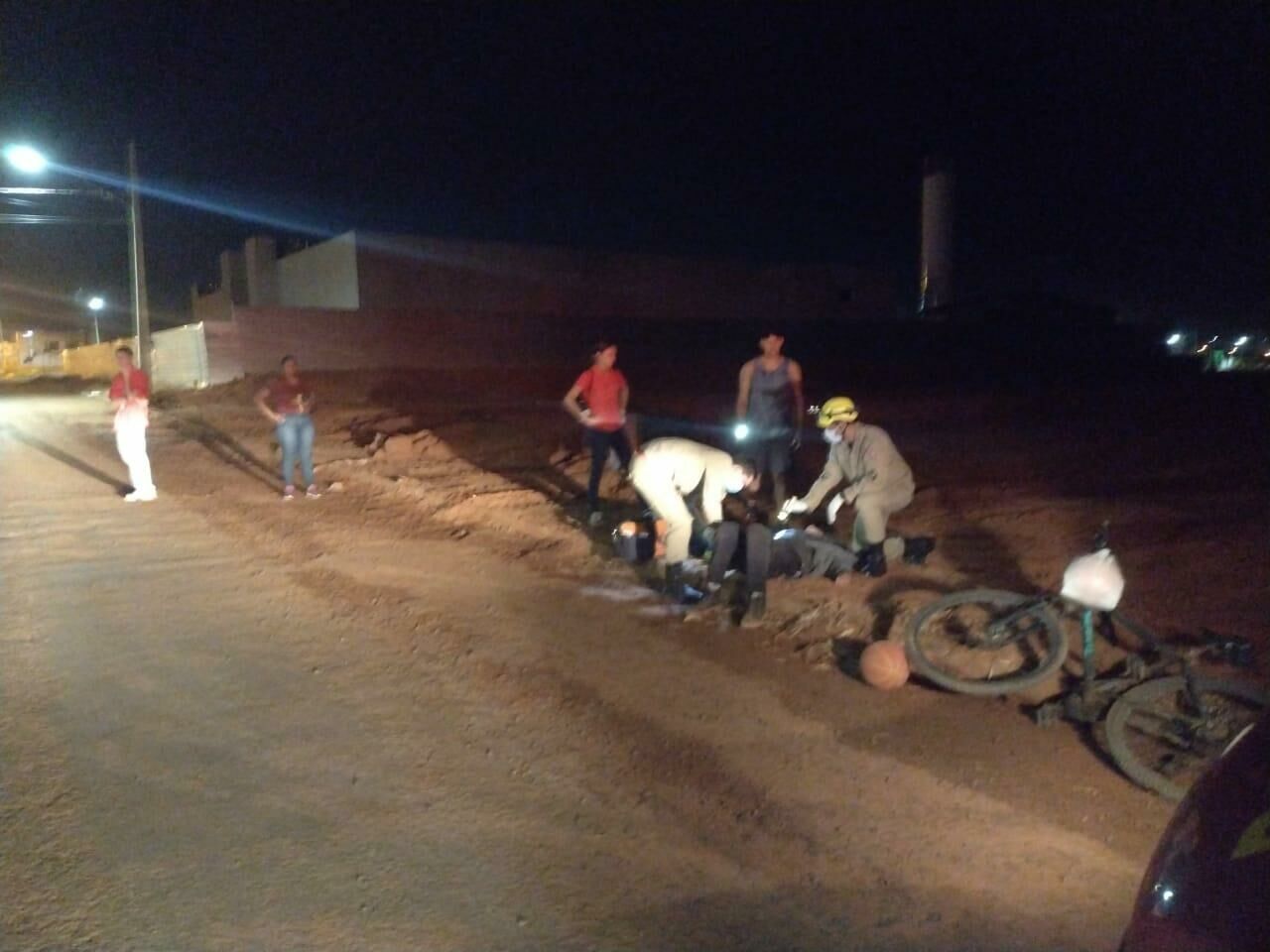 Imagem de compartilhamento para o artigo Motoentregador é baleado enquanto fazia entrega em Chapadão do Sul da MS Todo dia